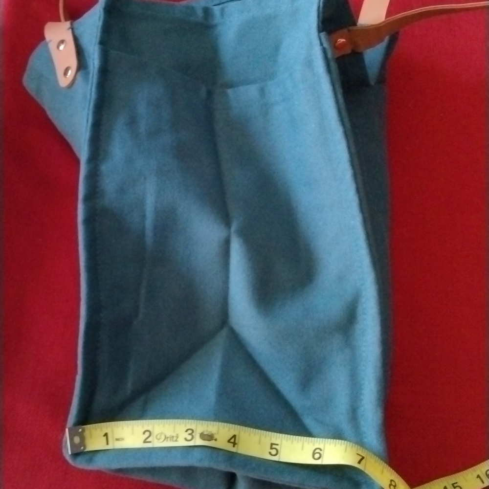 Feed Canvas Tote - image 8